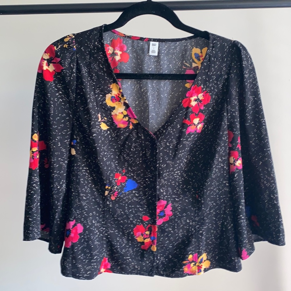 BP bell sleeve button down